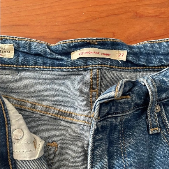 721 Levi jeans - Picture 3 of 4